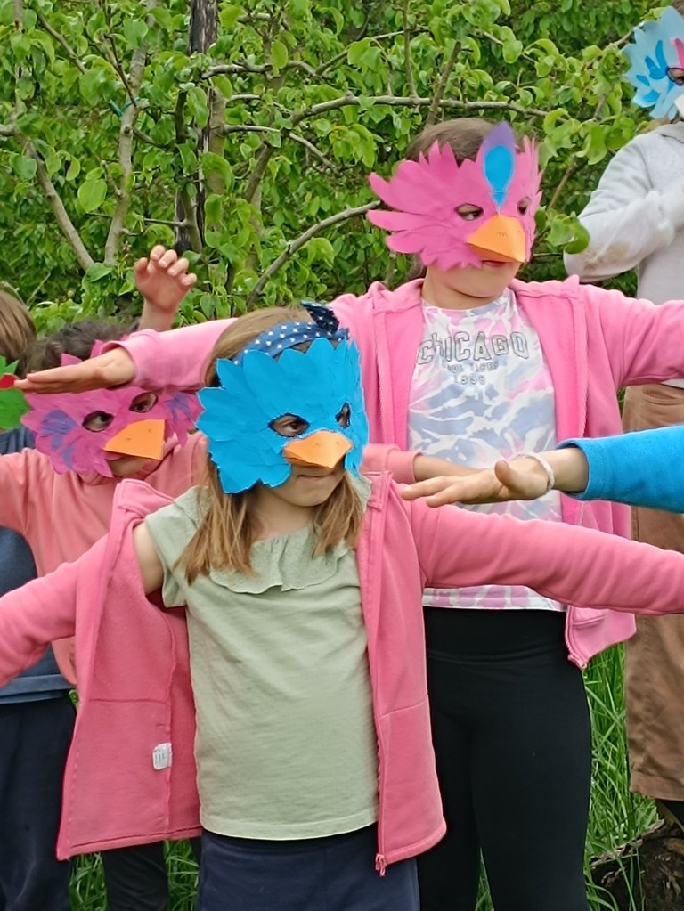 Stages enfants aux Jardins du Moulin à Vent et chez Catch your Life Sophrologie Namur.